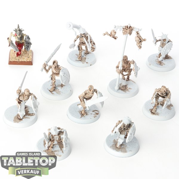 Vampire Counts - 10 x Vampire Counts Skeleton Warriors - teilweise bemalt