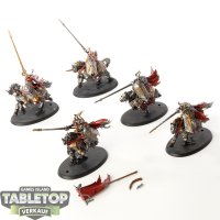 Slaves to Darkness - 5x Chaos Knights - bemalt