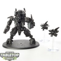 Tau Empire - XV95 Ghostkeel Battlesuit - grundiert