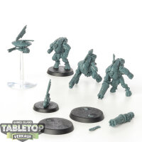 Tau Empire - 3x Stealth Battlesuits - grundiert