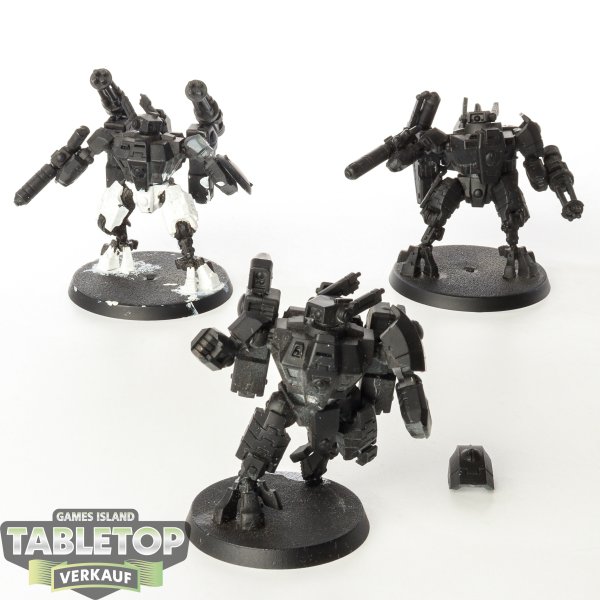 Tau Empire - 3x XV8 Crisis Battlesuit Team - teilweise bemalt