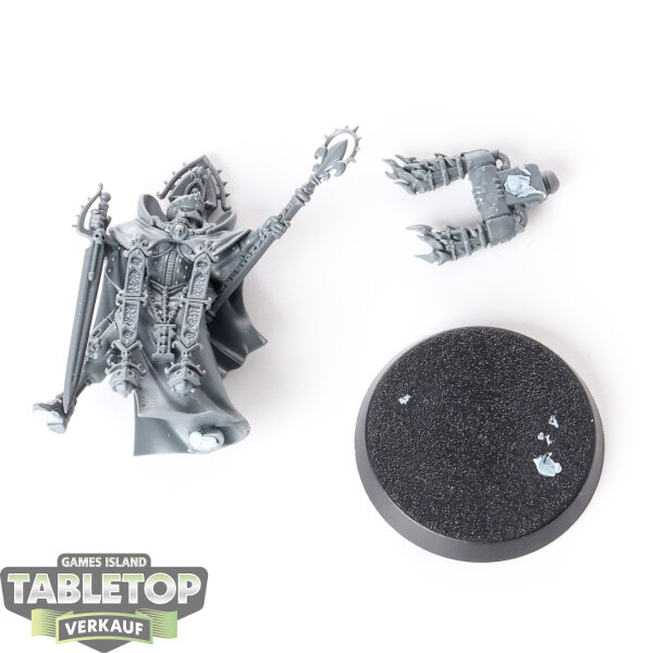 Adepta Sororitas - Canoness - unbemalt