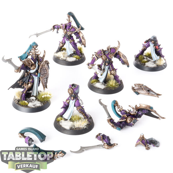Hedonites of Slaanesh - 5 Myrmidesh Painbringers - bemalt