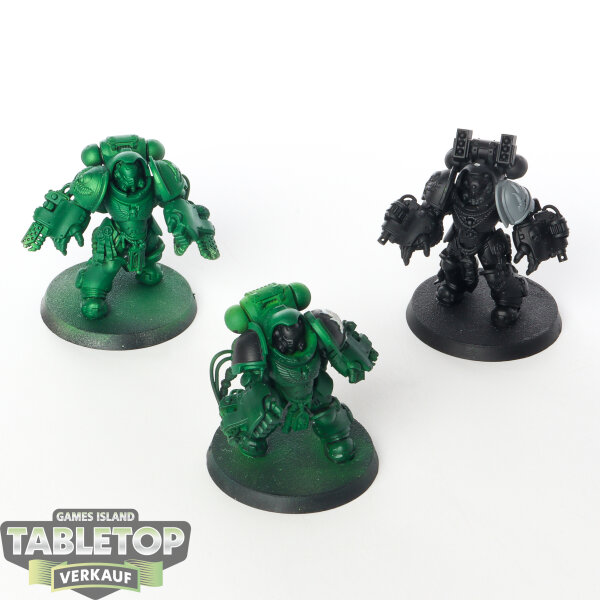 Space Marines - 3 Primaris Aggressors - teilweise bemalt