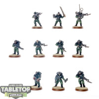 Astra Militarum - 10 Cadian Shock Troops klassisch - bemalt