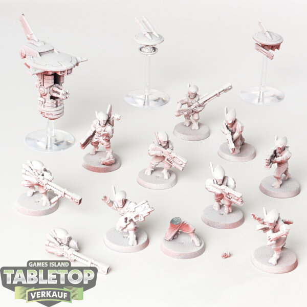 Tau Empire - 10 x Pathfinder Team - teilweise bemalt