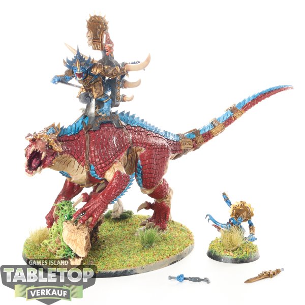 Seraphon - Saurus Oldblood on Carnosaur - bemalt