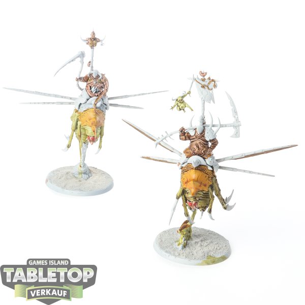 Maggotkin of Nurgle - 2x Pusgoyle Blightlords - teilweise bemalt