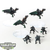 Craftworlds - 3 x Shroud Runners - teilweise bemalt