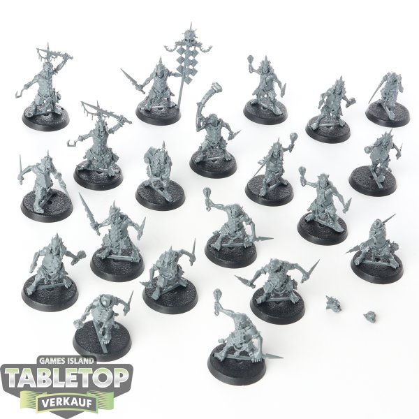 Orruk Warclans - 20 x Hobgrot Slittaz - unbemalt