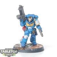 Space Marines - Primaris Lieutenant  - bemalt