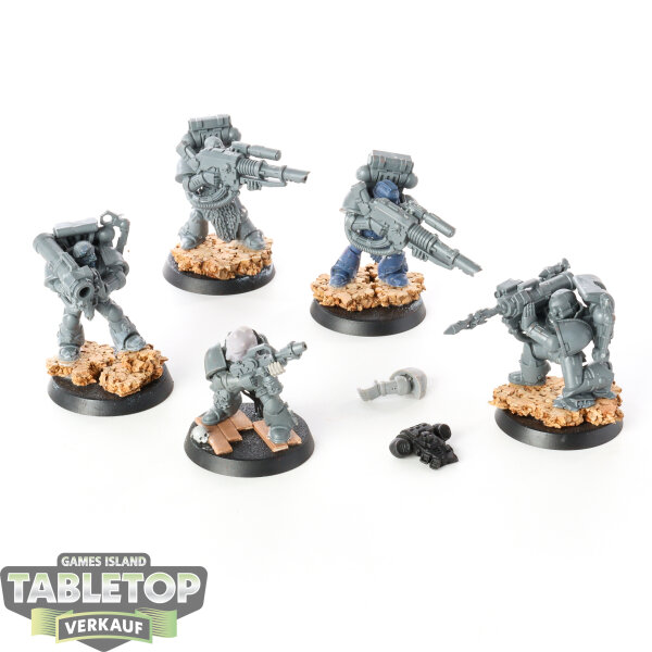 Space Marines - 5 x Devastator Squad - teilweise bemalt