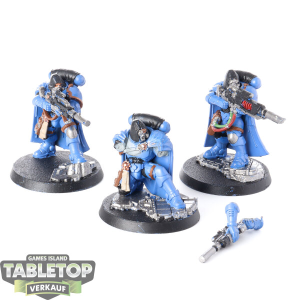 Space Marines - 3x Eliminators - teilweise bemalt