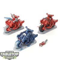 Chaos Space Marines - 3 Chaos Bikers - grundiert