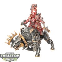 World Eaters - Lord of Khorne on Juggernaut - bemalt