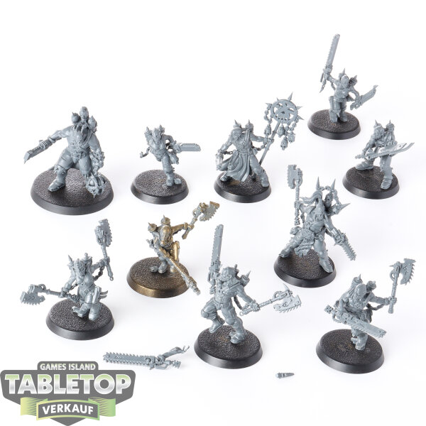 World Eaters - 10x Jakhals - teilweise bemalt