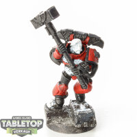 Space Marines - Captain klassisch - teilweise bemalt