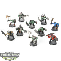 Orks - 10 x Ork Boyz - teilweise bemalt