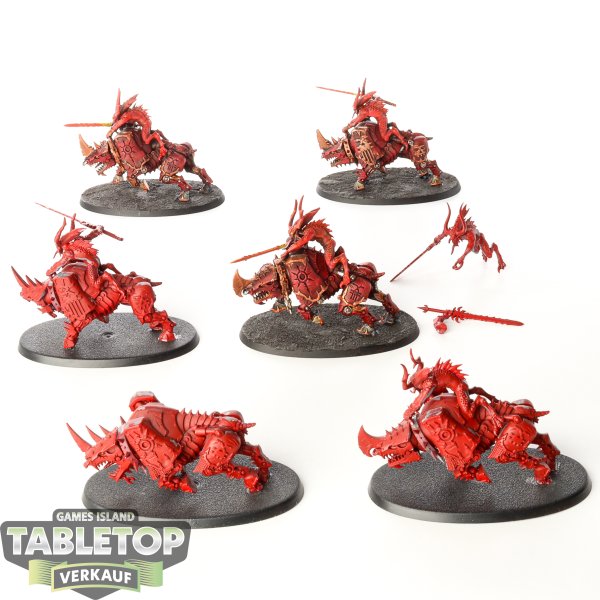 Blades of Khorne - 6x Daemons Of Khorne Bloodcrushers - teilweise bemalt