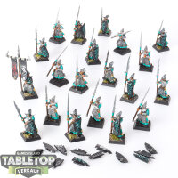 Dark Elves - 20 x Dark Elf Warrior Regiment - Spearmen -...