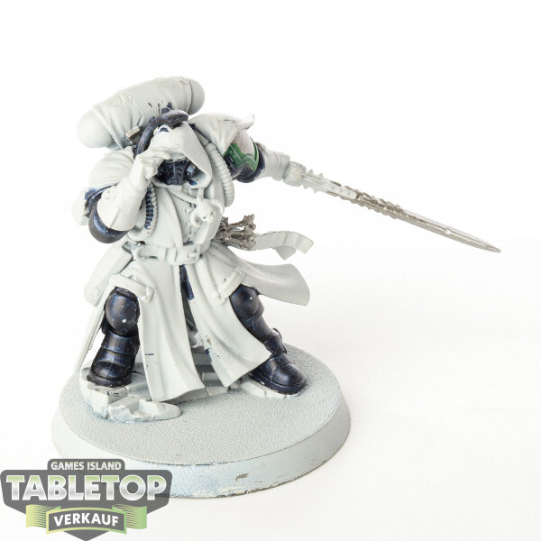 Space Marines - Primaris Librarian in Phobos Armour - teilweise bemalt