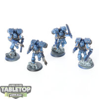 Space Marines - 4 Assault Marines - teilweise bemalt