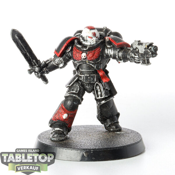 Space Marines - Primaris Lieutenant with Power Sword - bemalt