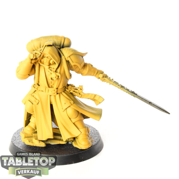Space Marines - Primaris Librarian in Phobos Armour - grundiert