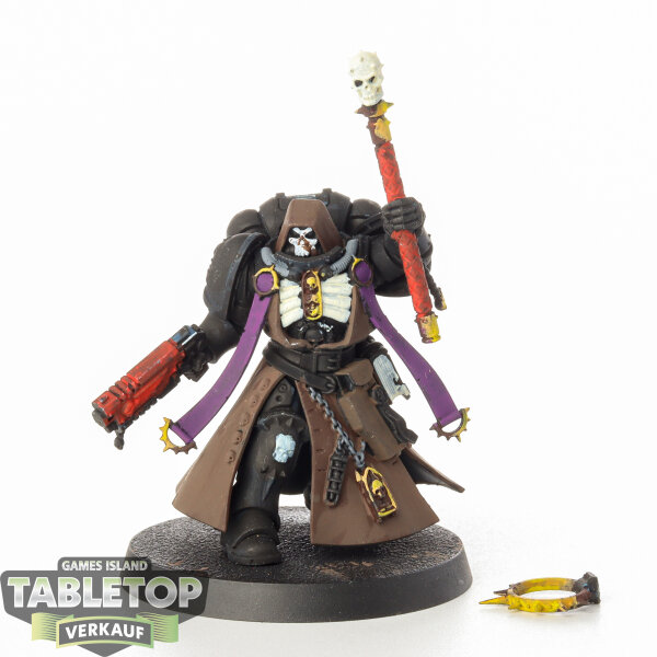 Space Marines - Primaris Chaplain - bemalt