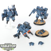 Tau Empire - 3x XV8 Crisis Battlesuit Team Klassisch -...