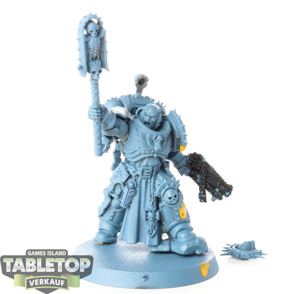 Space Marines - Primaris Chaplain - teilweise bemalt