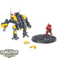 Space Marines - Invictor Tactical Warsuit - bemalt