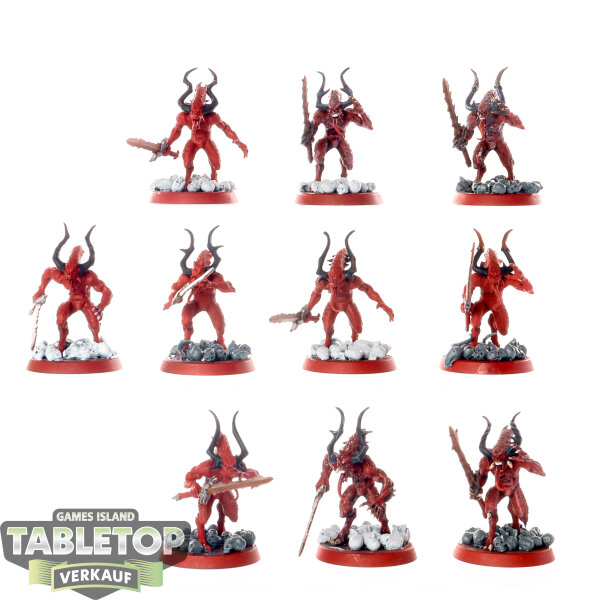 Blades of Khorne - 10 x Daemons Of Khorne Bloodletters - teilweise bemalt