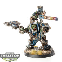 Orks - Warboss in Mega Armour - bemalt