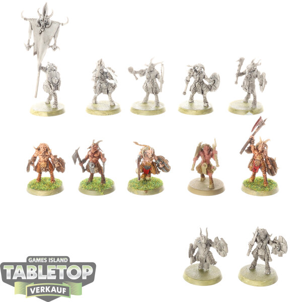 Beastmen Brayherds - 12 x Gors - teilweise bemalt