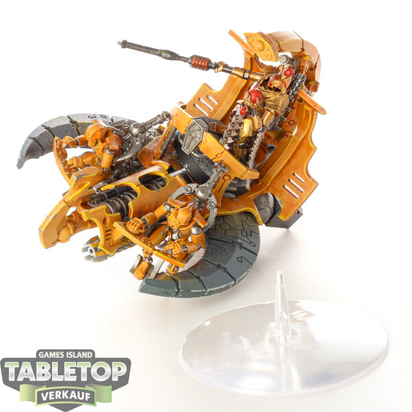 Necrons - Necron Catacomb Command Barge - bemalt