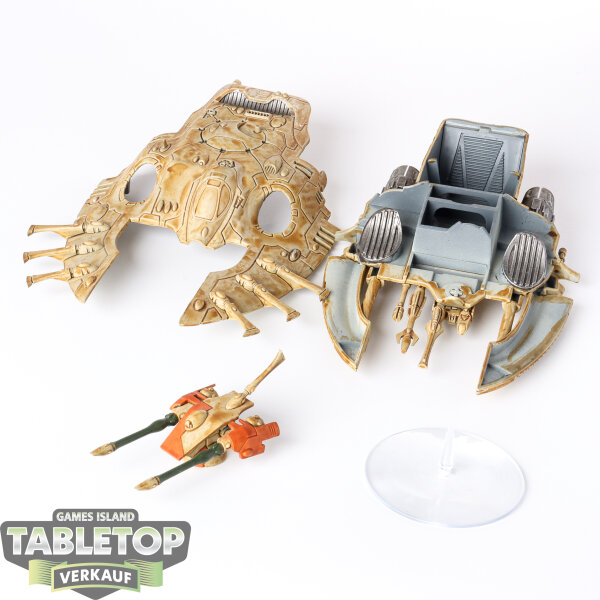 Craftworlds - Wave Serpent - teilweise bemalt