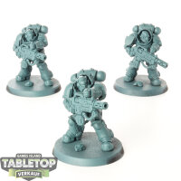 Space Marines - 3x Primaris Eradicators - grundiert