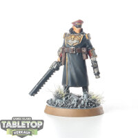 Astra Militarum - Commissar - bemalt