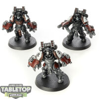 Black Templars - 3x Primaris Aggressors - bemalt