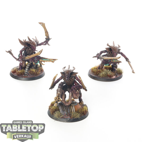 Tyraniden - 3 x Tyranid Warriors - bemalt