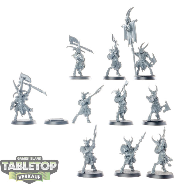 Beasts of Chaos - 10x Bestigors - unbemalt