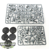 Space Marines - 5x Terminator Squad - im Gussrahmen