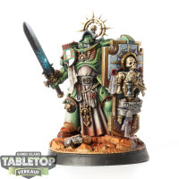 Space Marines - Captain with Relic Shield - bemalt