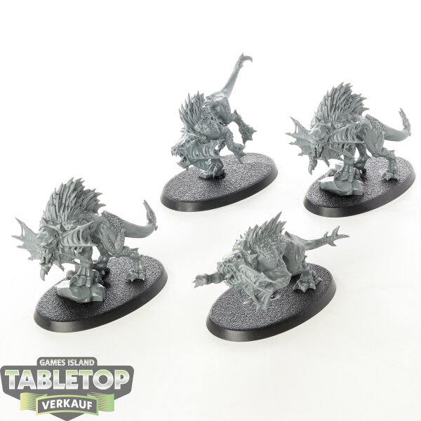 Blades of Khorne - 4x Flesh Hounds - unbemalt