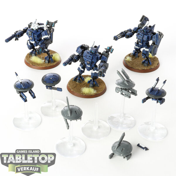 Tau Empire - 3 x XV8 Crisis Battlesuit Team - bemalt