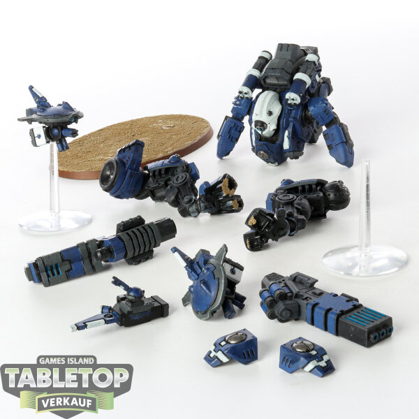 Tau Empire - XV95 Ghostkeel Battlesuit - bemalt