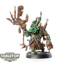 Orks - Ork Painboy - gut bemalt