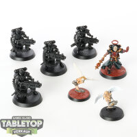 Adepta Sororitas - 5 x Retributor Squad - teilweise bemalt