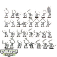Orc & Goblin Tribes - 32 x Orc Boyz & Orc Arrer...